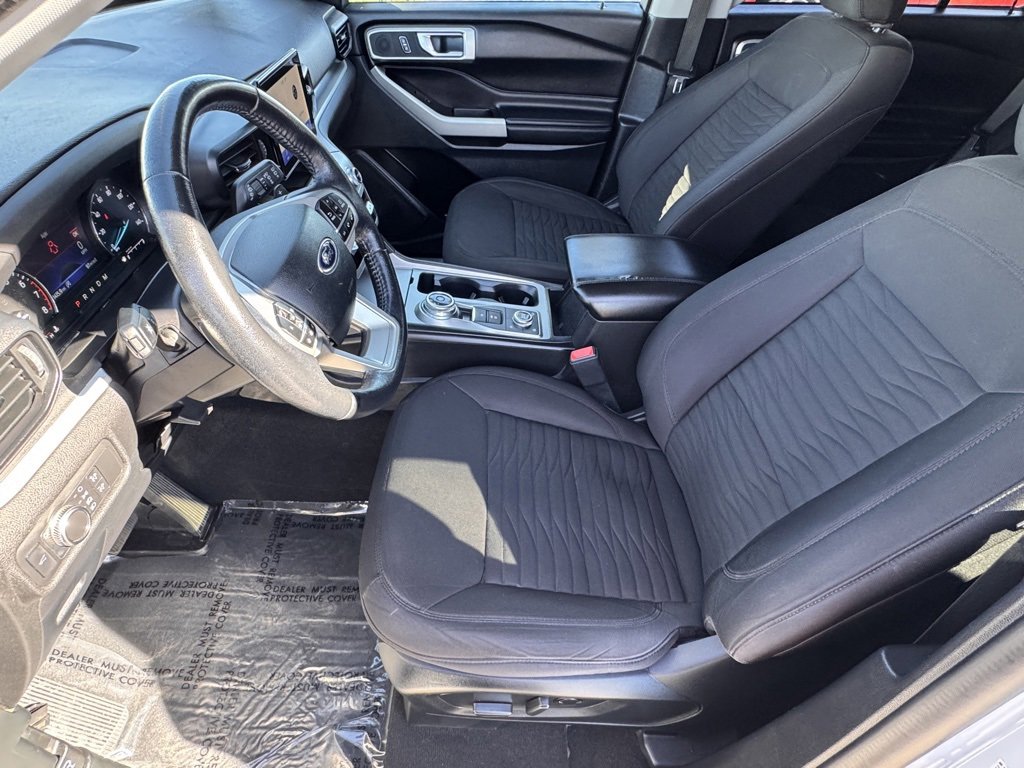 Certified 2021 Ford Explorer XLT w/ Class III Trailer Tow Package image 18