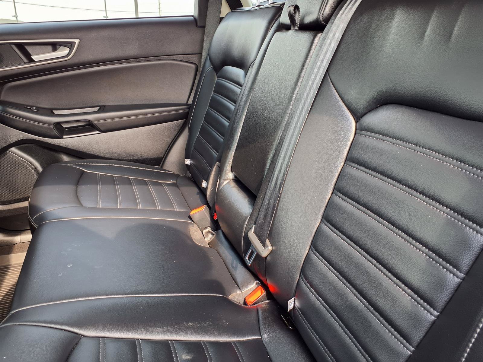 Certified 2024 Ford Edge SEL AWD/4WD image 7