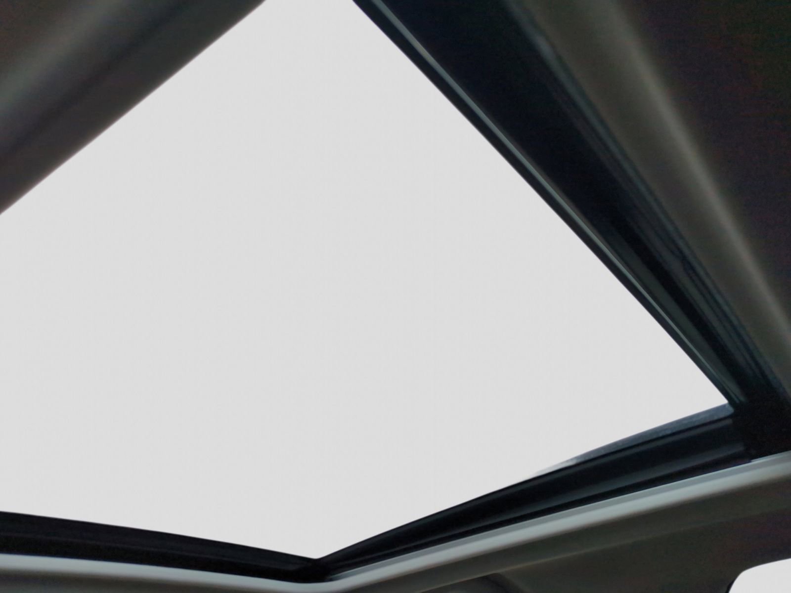 Used 2023 Subaru Forester Limited AWD/4WD image 23