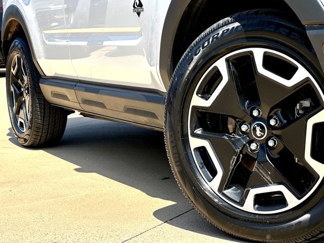 Certified 2024 Ford Bronco Sport Outer Banks w/ Tech Package AWD/4WD image 7