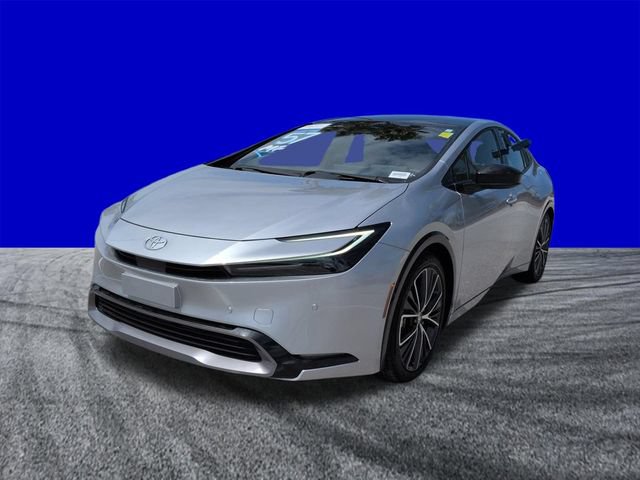 Used 2023 Toyota Prius XLE FWD image 8