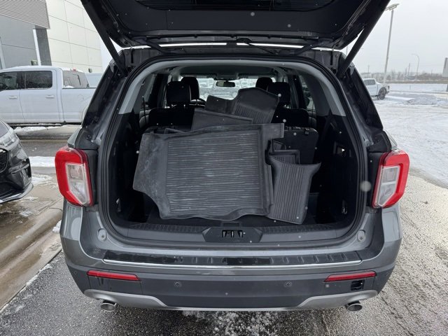 Certified 2023 Ford Explorer Limited w/ Equipment Group 301A image 38