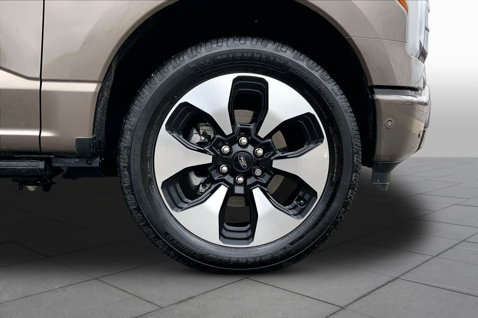 Certified 2023 Ford F150 Lightning Platinum AWD/4WD image 19