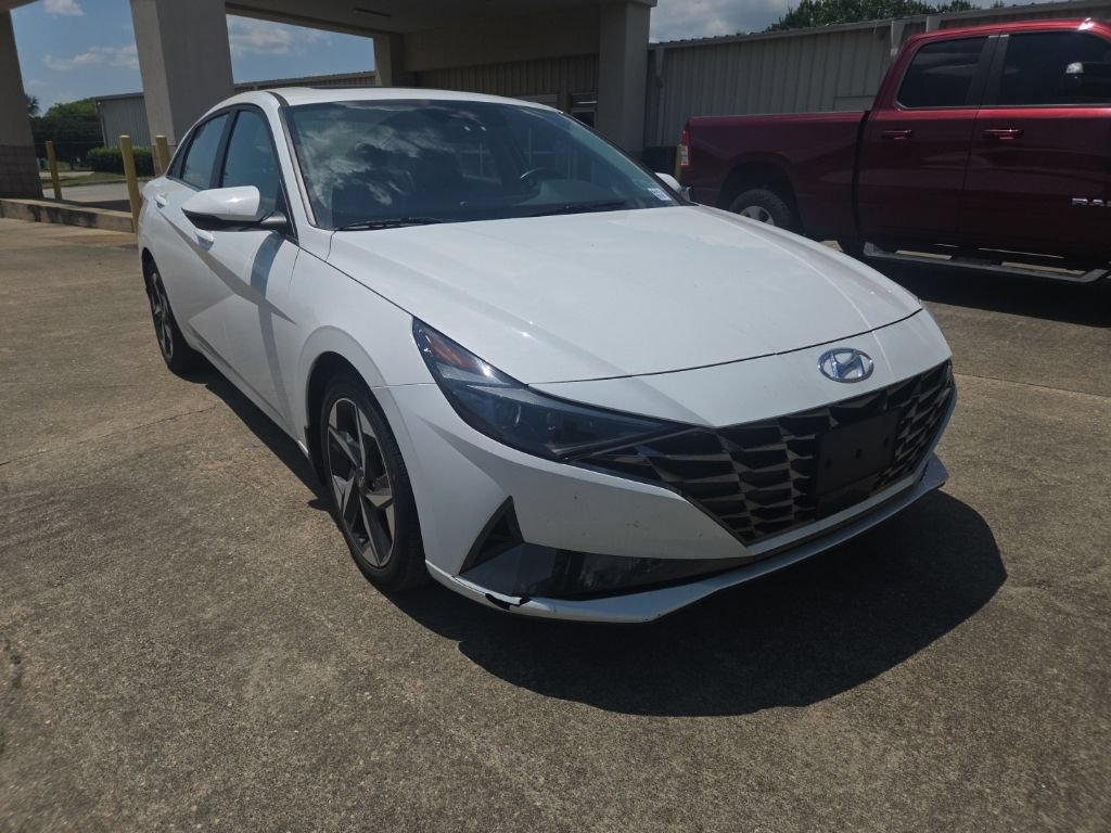 Used 2023 Hyundai Elantra Limited
