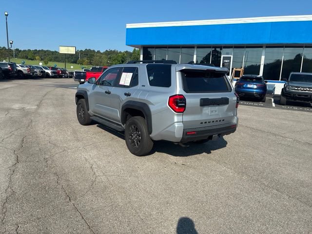 Used 2025 Toyota 4Runner SR5 AWD/4WD image 27