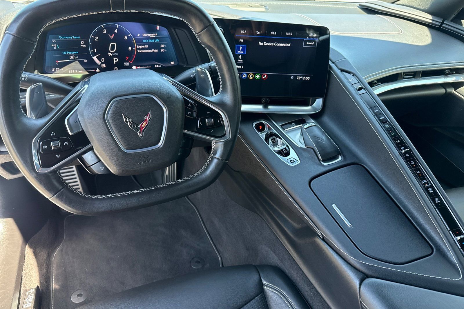 Used 2020 Chevrolet Corvette Stingray Coupe w/ Chrome Exterior Badge Package RWD image 13