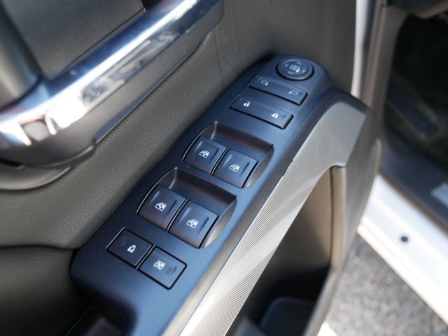 Used 2018 Chevrolet Silverado 1500 LT w/ All Star Edition AWD/4WD image 15