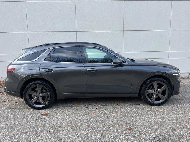 Used 2024 Genesis GV70 2.5T w/ Sport Prestige Package image 5