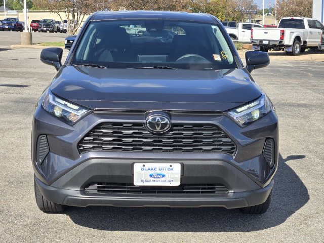 Used 2024 Toyota RAV4 LE FWD image 2