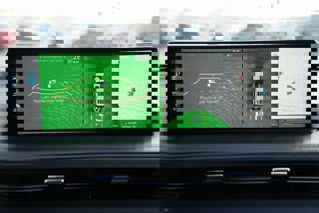 Used 2024 Genesis GV70 3.5T Sport w/ Sport Prestige Package image 14