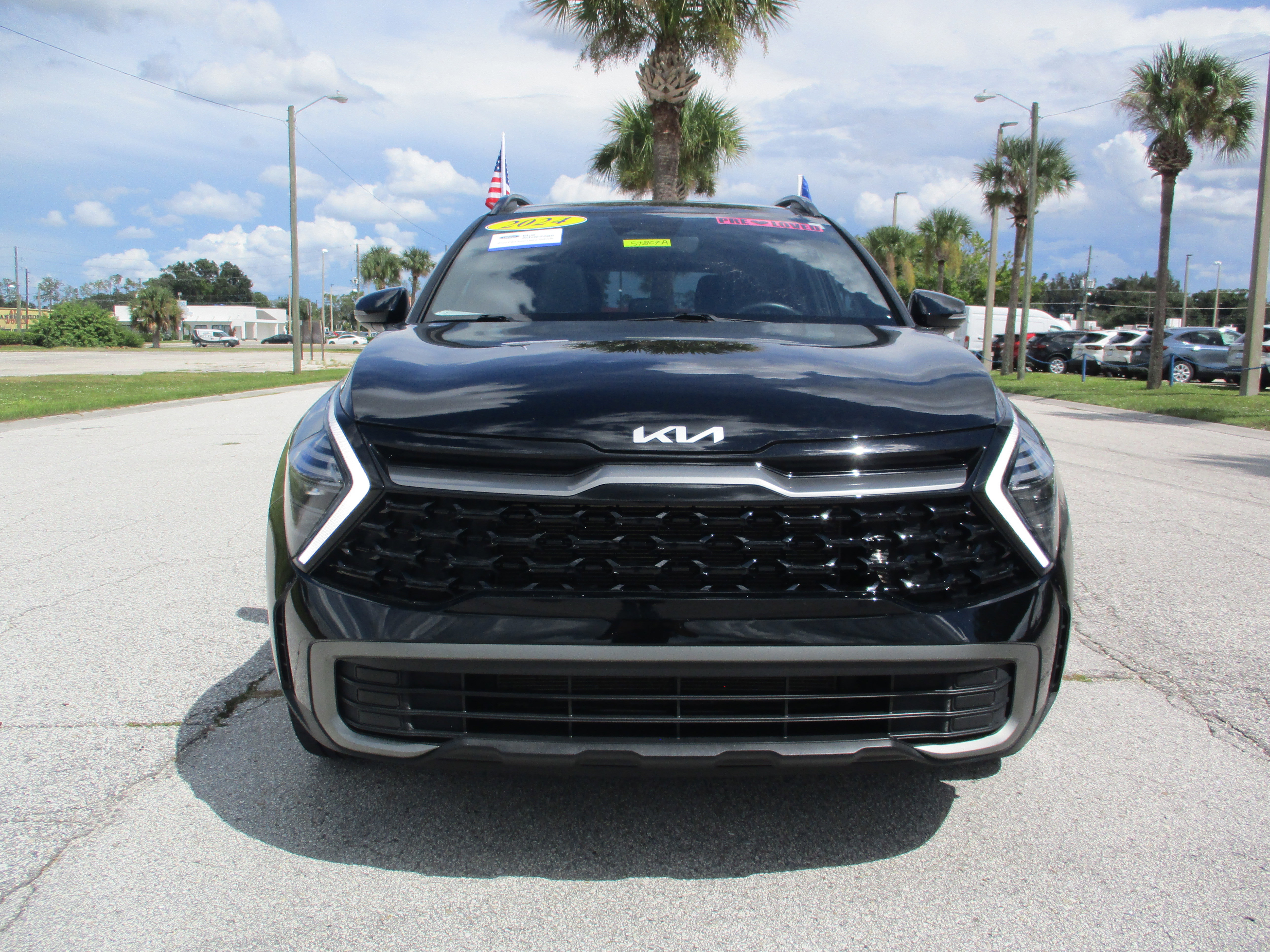 Used 2024 Kia Sportage X-Line w/ X-Line Premium Package image 8