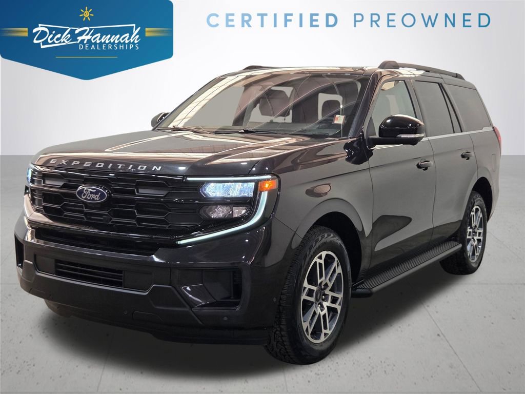 Certified 2025 Ford Expedition Active image 1