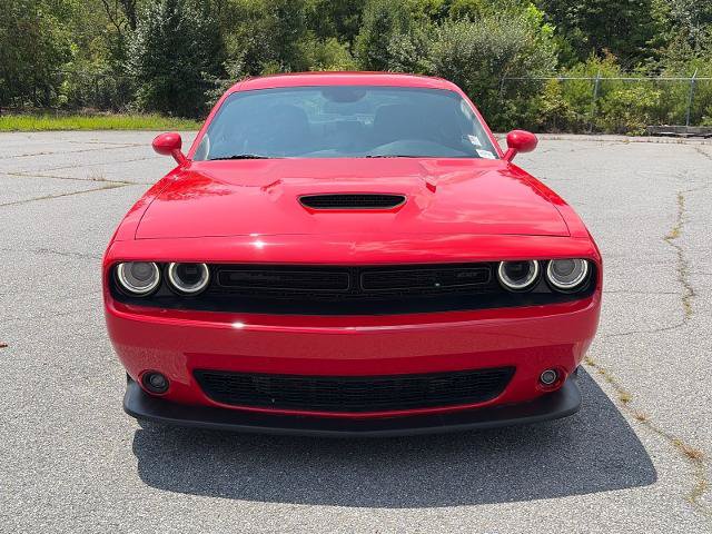 Used 2019 Dodge Challenger GT w/ Blacktop Package RWD image 5