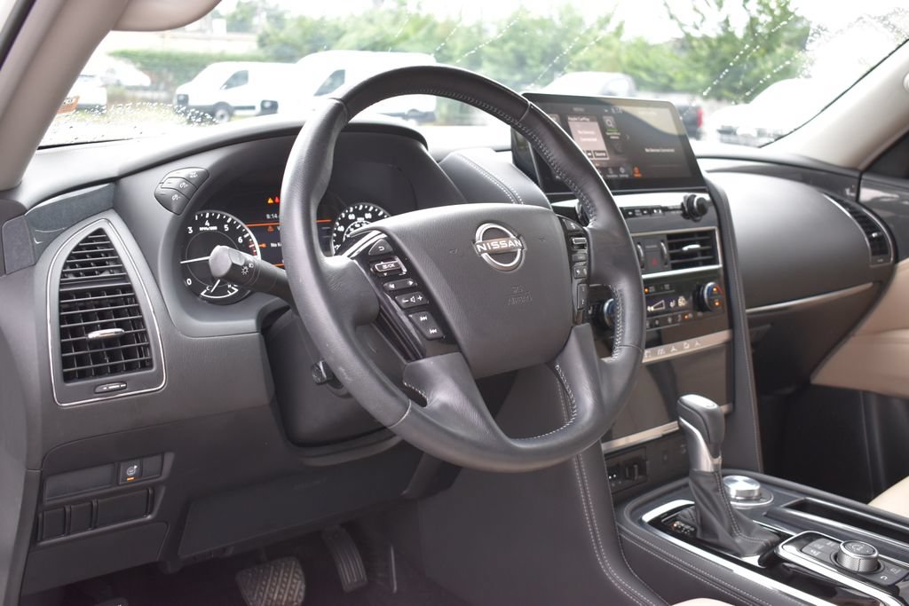 Used 2024 Nissan Armada SV w/ Cargo Package AWD/4WD image 9