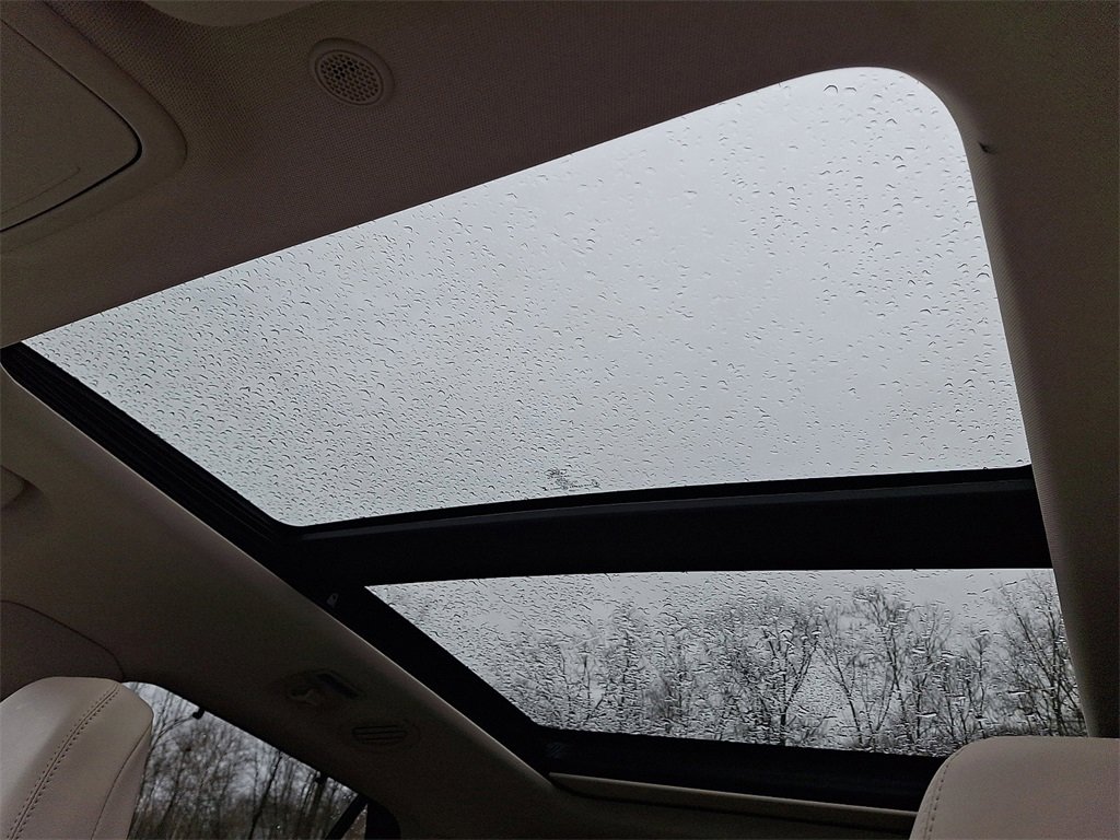 Certified 2023 Ford Explorer Platinum w/ Technology Package image 16