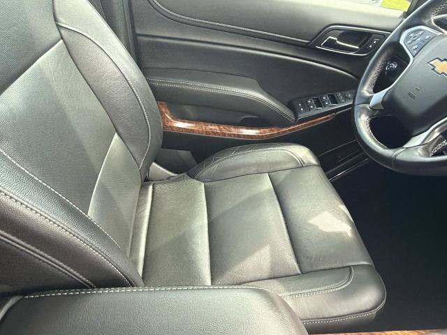 Used 2020 Chevrolet Suburban Premier RWD image 15