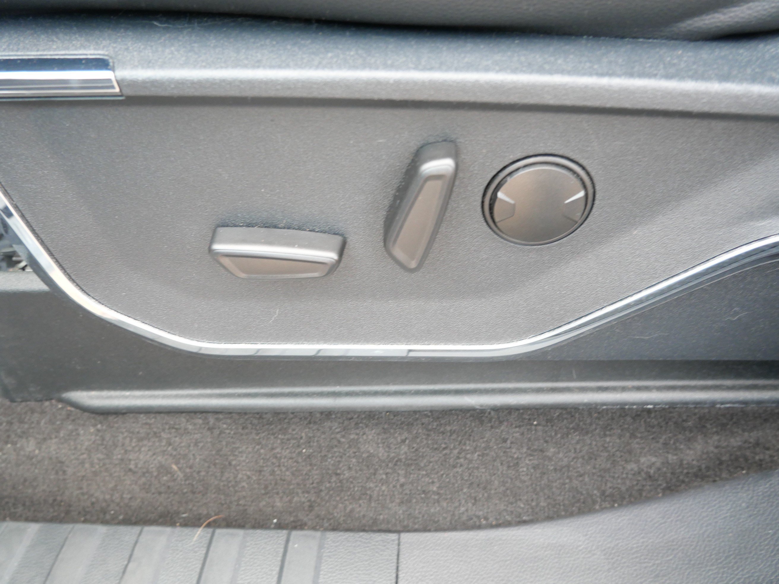 Certified 2022 Ford F150 Lariat AWD/4WD image 19