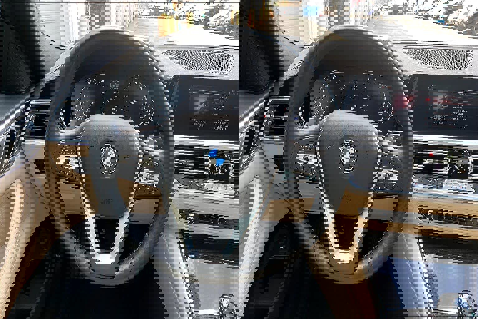 Used 2021 BMW 430i Coupe w/ Convenience Package image 12