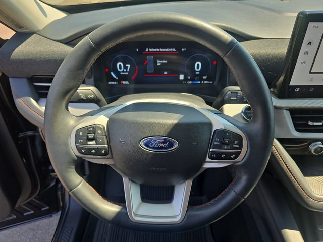 Certified 2025 Ford Explorer Active w/ Active Comfort Package AWD/4WD image 13