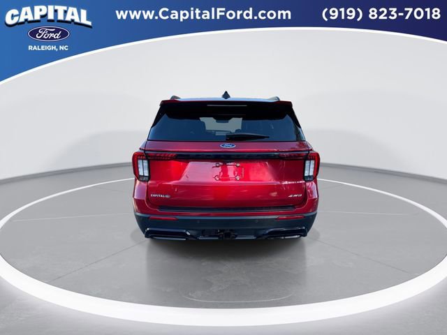 Certified 2025 Ford Explorer ST-Line w/ Premium Package image 5