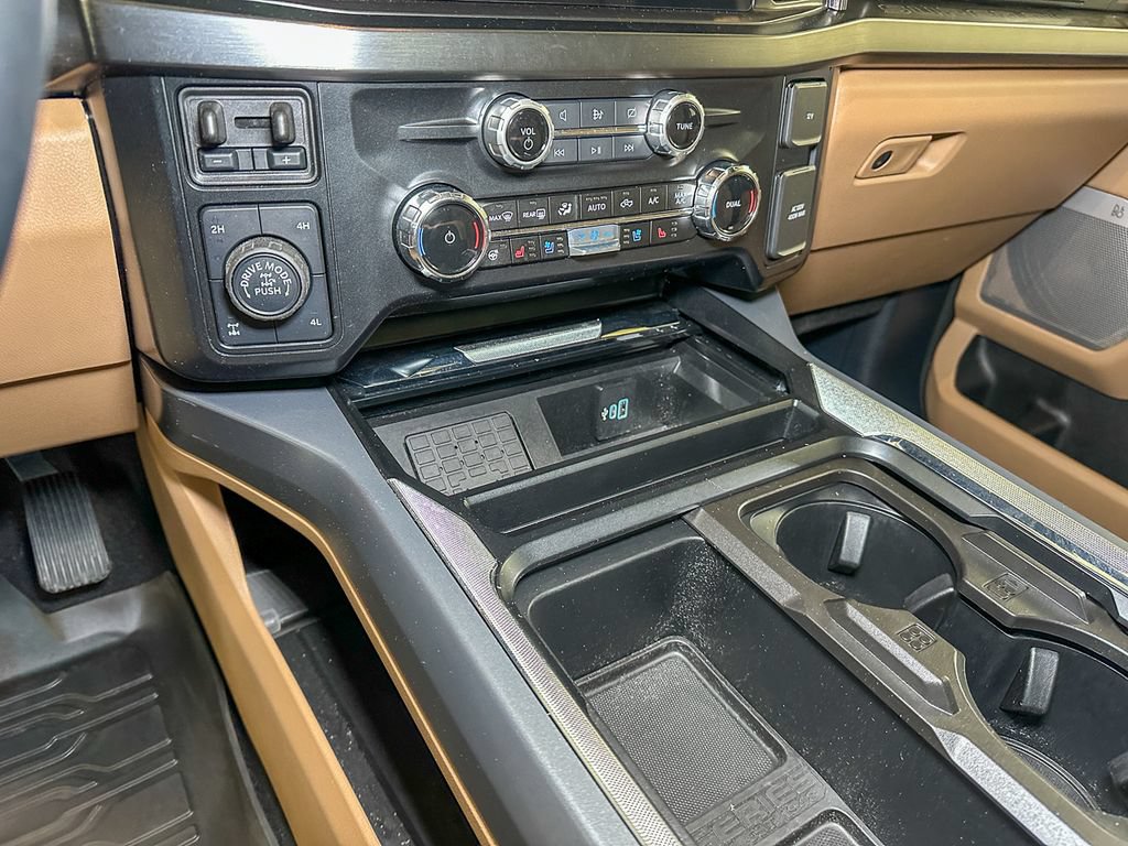 Certified 2024 Ford F250 Lariat w/ Tremor Off-Road Package AWD/4WD image 40