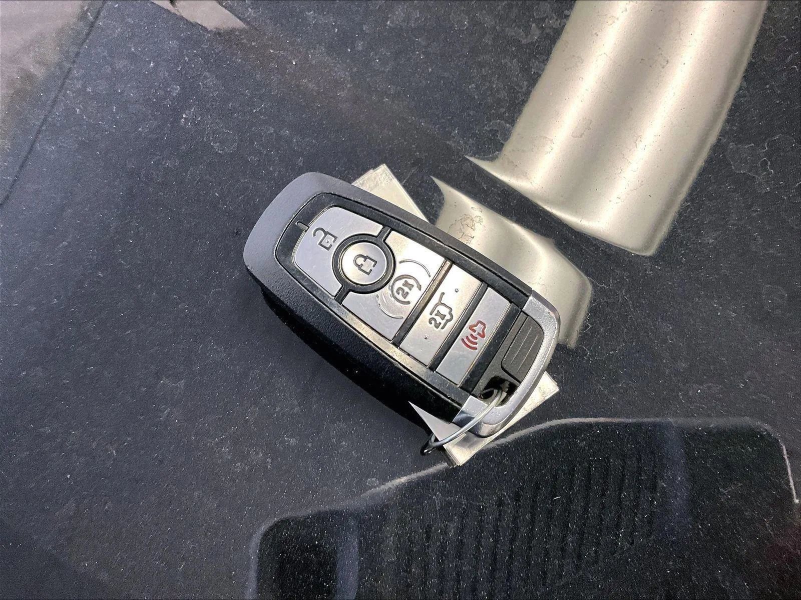 Certified 2023 Ford Edge SEL w/ Convenience Package image 9