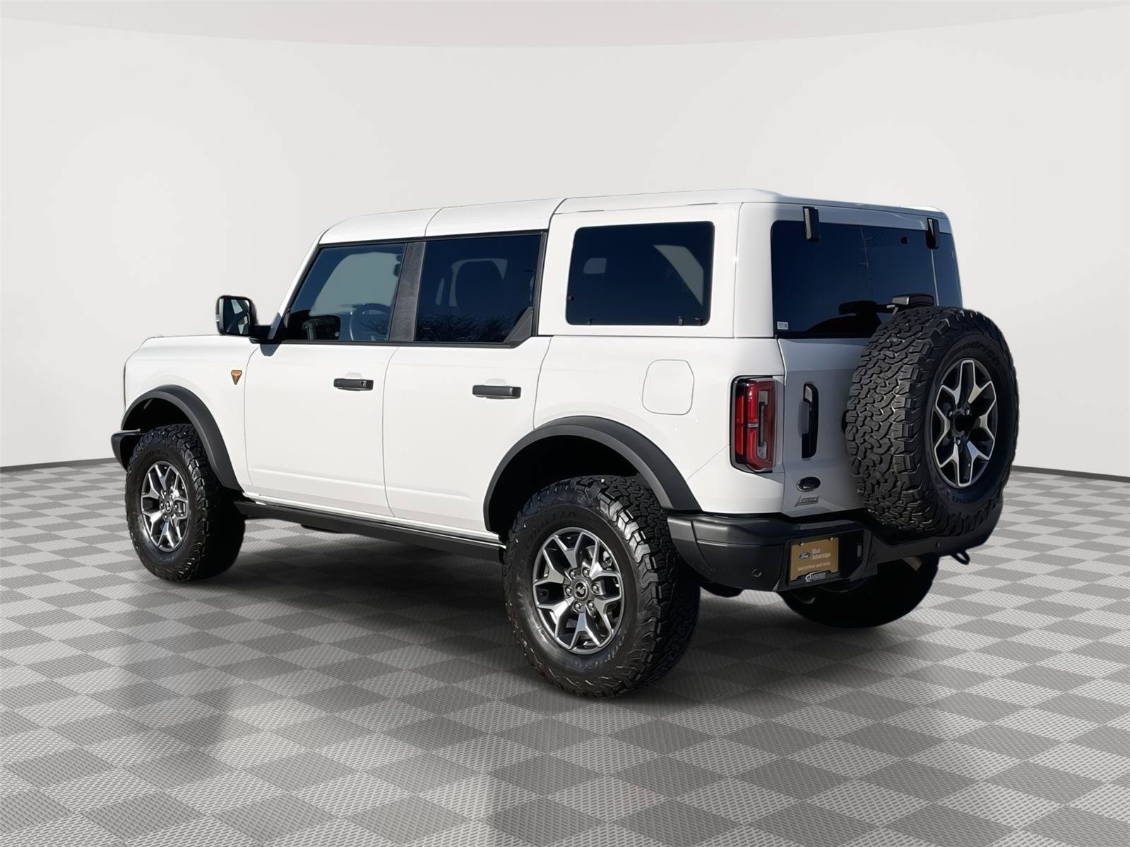Certified 2025 Ford Bronco Badlands AWD/4WD image 9