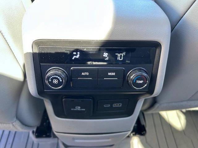 Used 2023 GMC Acadia SLT w/ LPO, Floor Liner Package image 13