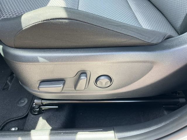 Used 2025 Kia Soul S FWD image 28