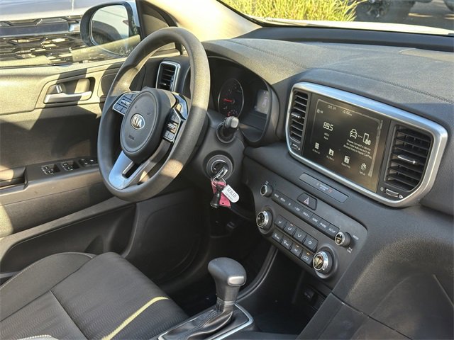 Used 2020 Kia Sportage LX image 33