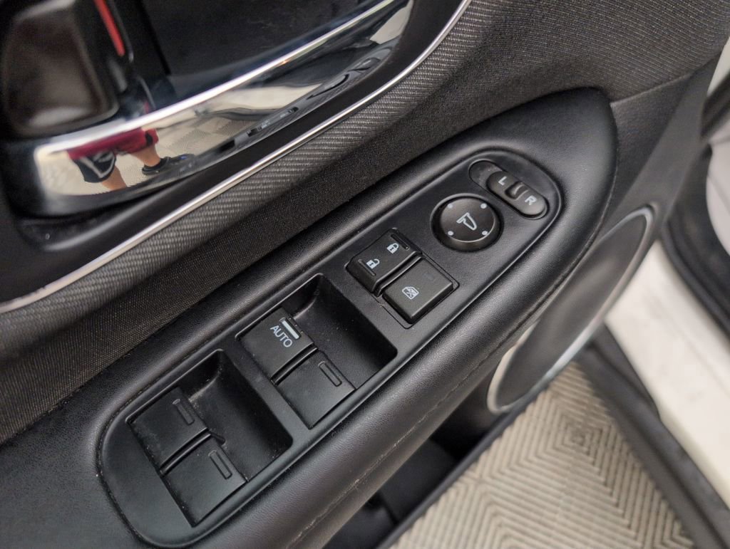 Used 2021 Honda HR-V EX image 35