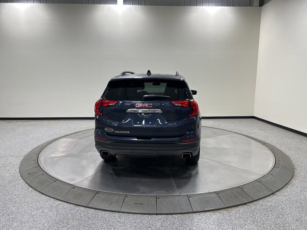 Used 2018 GMC Terrain SLE w/ Driver Convenience Package FWD image 8