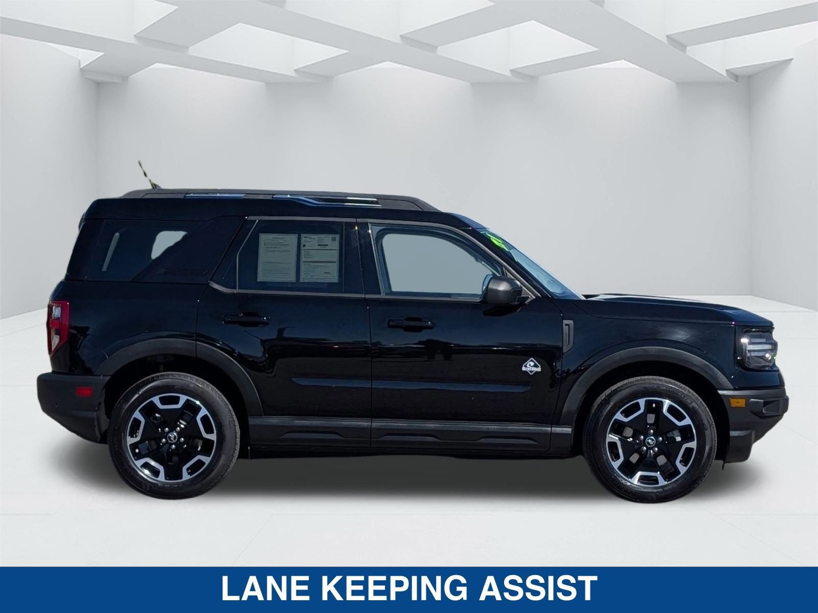 Certified 2021 Ford Bronco Sport Outer Banks w/ Outer Banks Package (96D) image 6