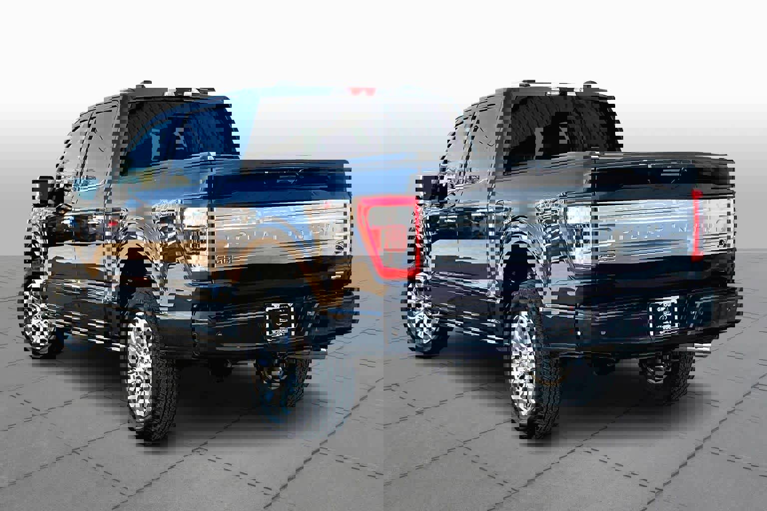 Certified 2021 Ford F150 Platinum w/ Equipment Group 701A High image 4