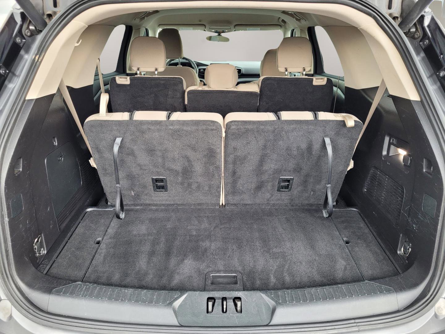 Certified 2021 Ford Explorer 2WD image 26