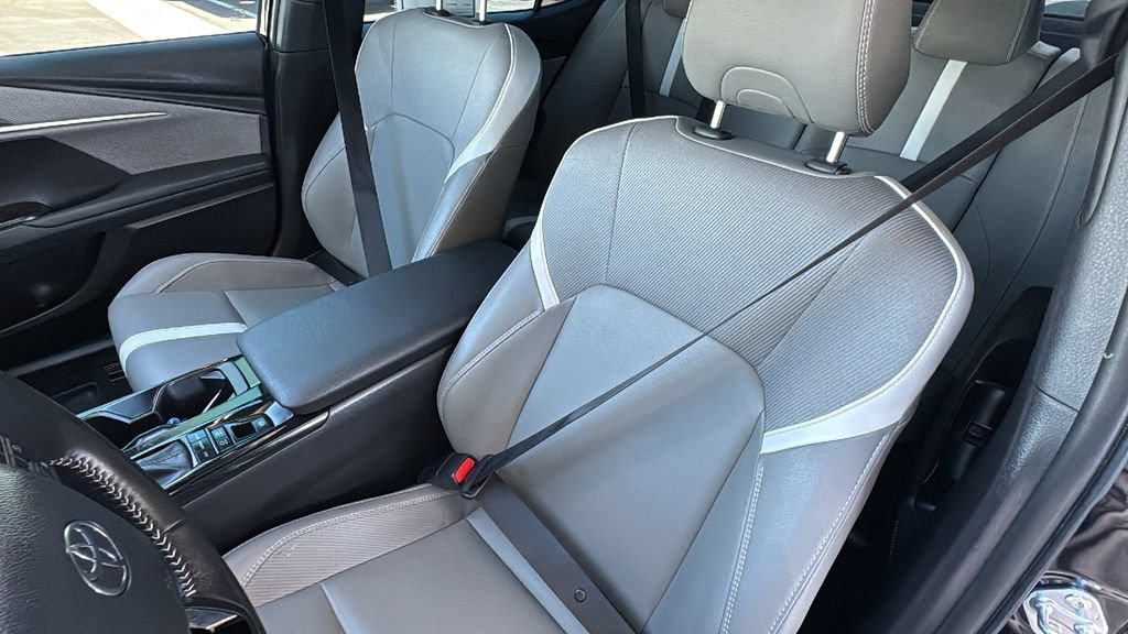 Used 2026 Toyota Camry SE w/ Convenience Package FWD image 22