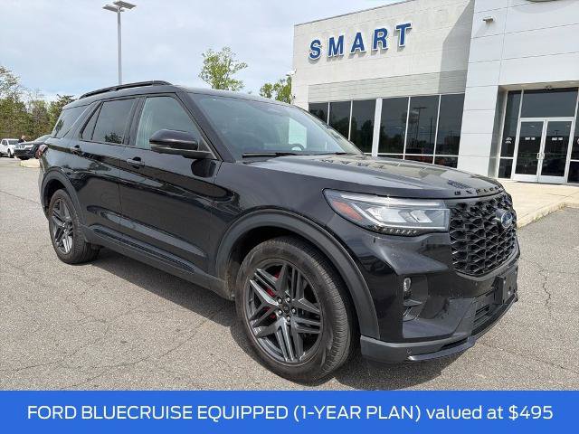 Certified 2025 Ford Explorer ST AWD/4WD image 3