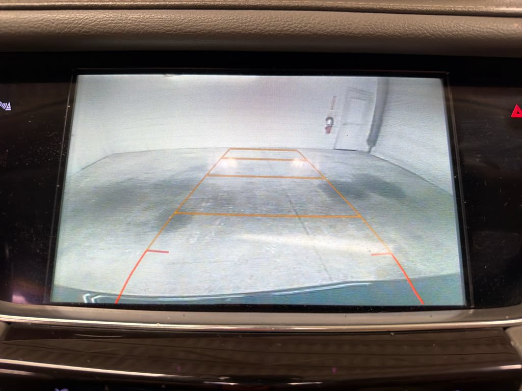 Used 2019 Cadillac XT5 Premium Luxury FWD image 28