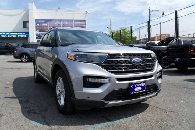 Certified 2021 Ford Explorer XLT w/ Equipment Group 202A