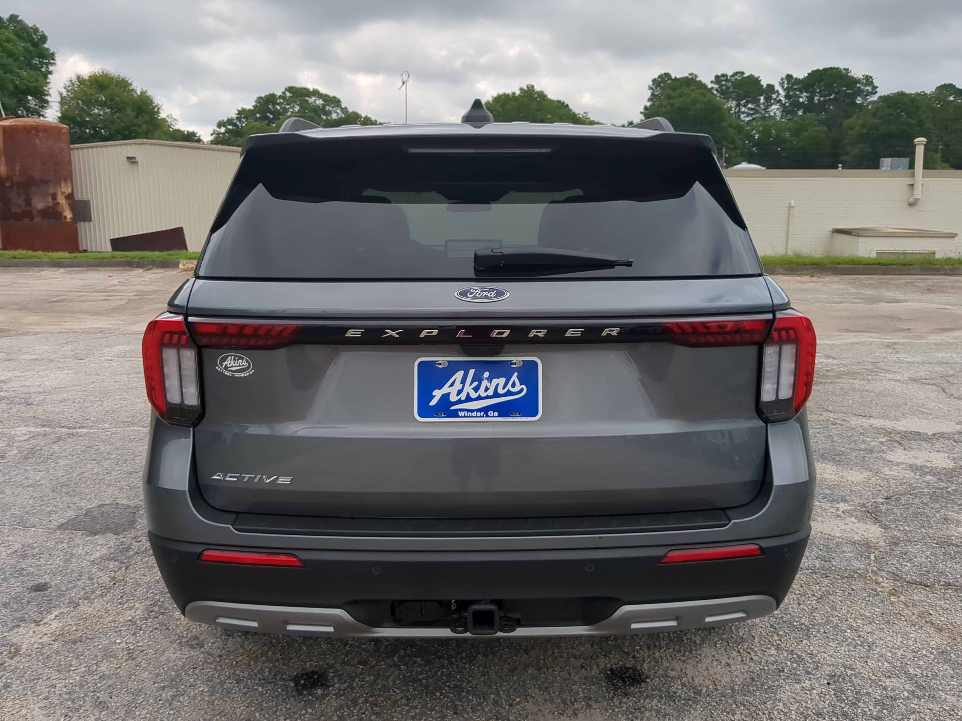 Certified 2025 Ford Explorer Active w/ Active Comfort Package RWD image 4