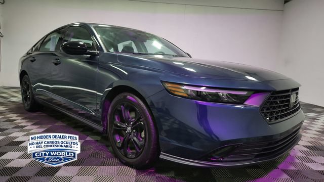 Used 2025 Honda Accord SE image 2