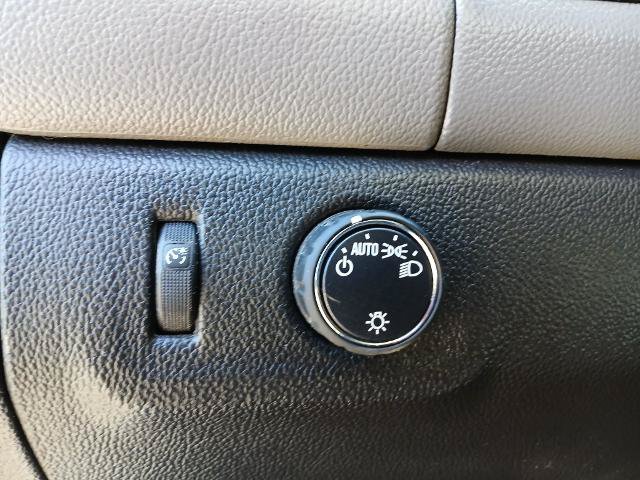 Used 2018 Chevrolet Colorado W/T RWD image 12