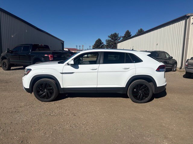 Used 2023 Volkswagen Atlas Cross Sport SE AWD/4WD image 7