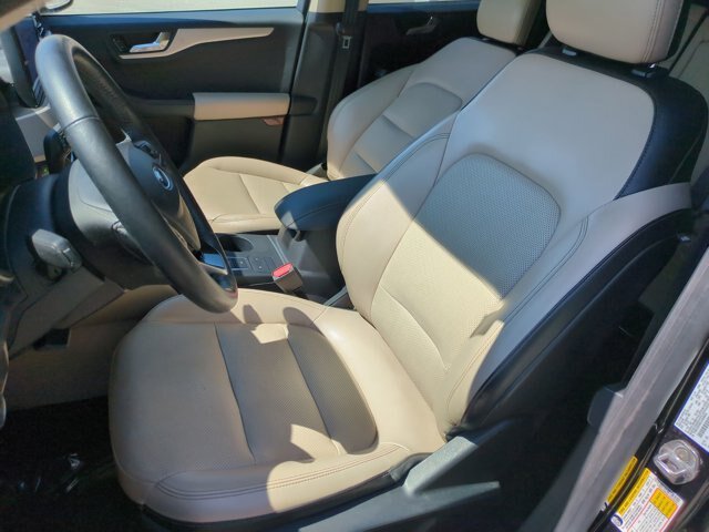 Certified 2020 Ford Escape SEL FWD image 15