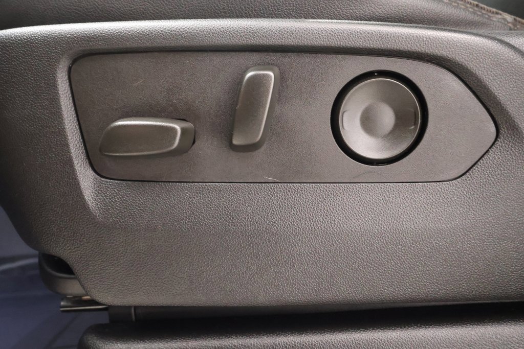 Used 2023 Chevrolet Tahoe High Country image 17