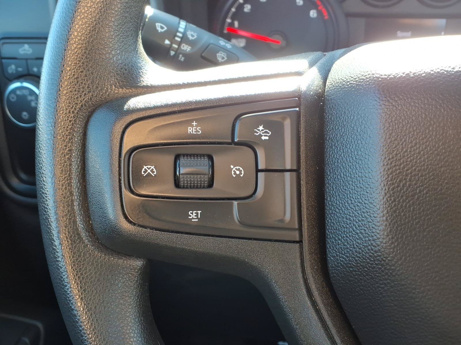 Used 2025 Chevrolet Silverado 1500 W/T RWD image 10