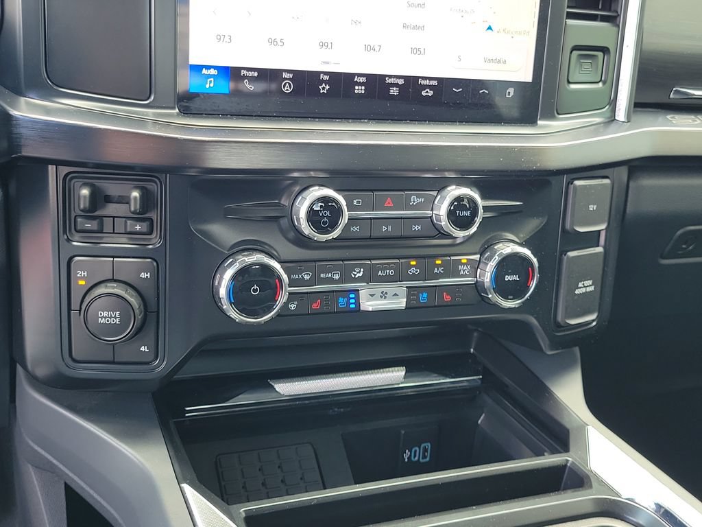 Certified 2025 Ford F350 Lariat w/ Chrome Package AWD/4WD image 28