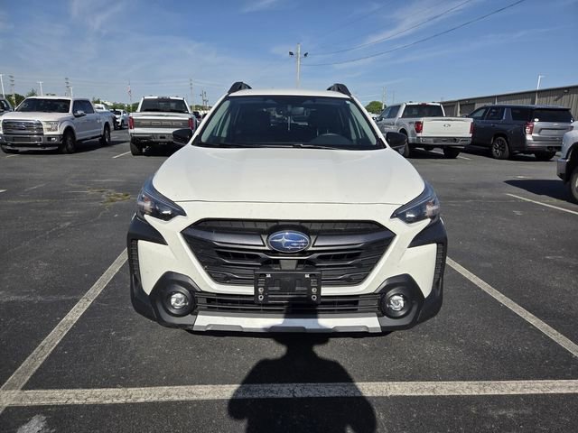 Used 2023 Subaru Outback Limited AWD/4WD image 2