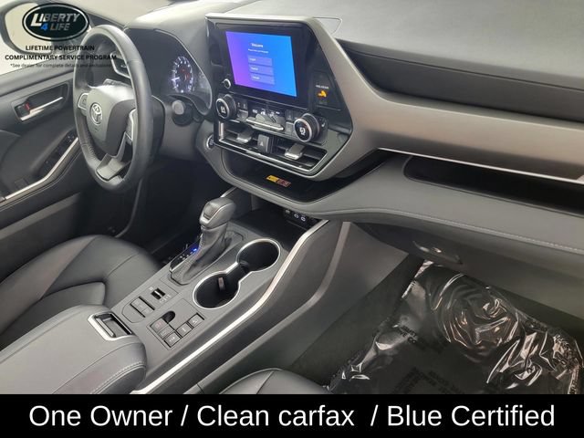 Used 2025 Toyota Highlander XLE AWD/4WD image 19