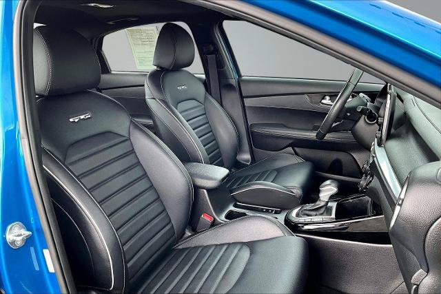 Used 2023 Kia Forte GT-Line w/ GT-Line Premium Package FWD image 7